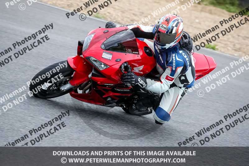 enduro digital images;event digital images;eventdigitalimages;lydden hill;lydden no limits trackday;lydden photographs;lydden trackday photographs;no limits trackdays;peter wileman photography;racing digital images;trackday digital images;trackday photos